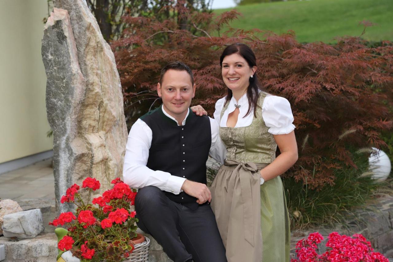 Sonntagsberg Hof Familie Fiedler Hotel Bad Waltersdorf Exterior photo
